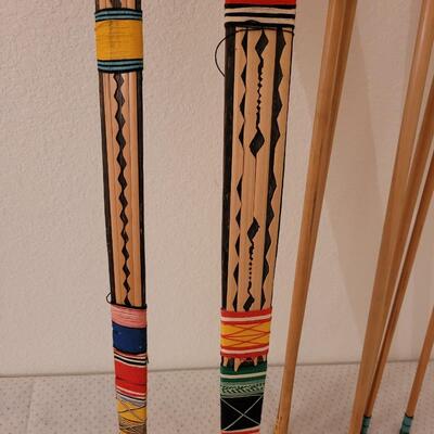 Lot 289:  2 Bows and 6 Arrows