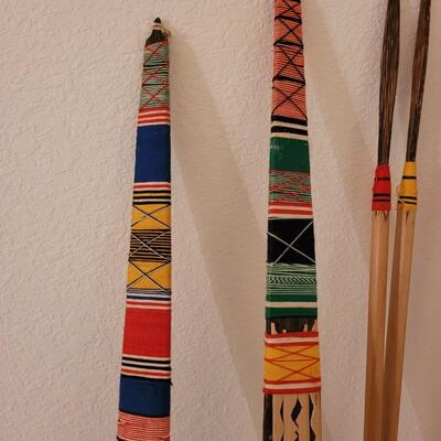 Lot 289:  2 Bows and 6 Arrows