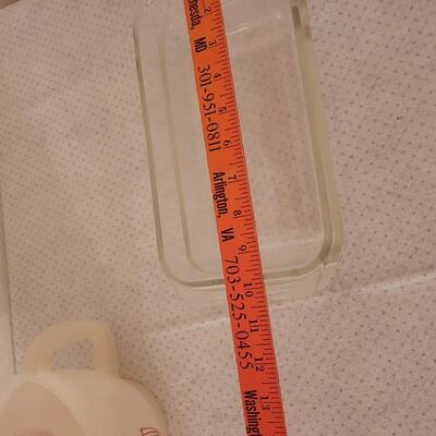 Lot 291: (2) Glass Pyrex Dishes and Measuring Cups