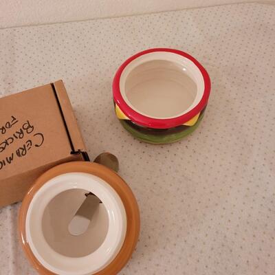 Lot 295: BBQ Grill Dominos & Burger Dip Dish