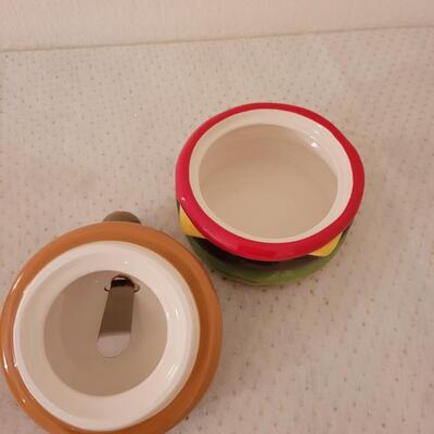 Lot 295: BBQ Grill Dominos & Burger Dip Dish