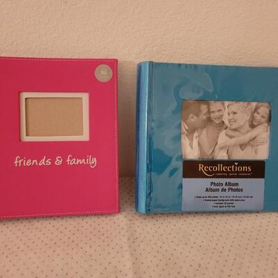 Lot 298: (2) Photo Albums 