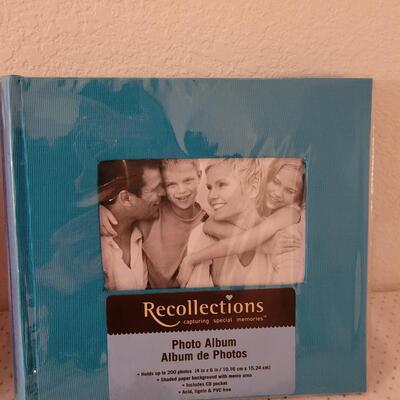 Lot 298: (2) Photo Albums 