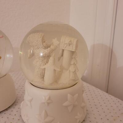 Lot 312: Snowbabies Snow Globes (5)