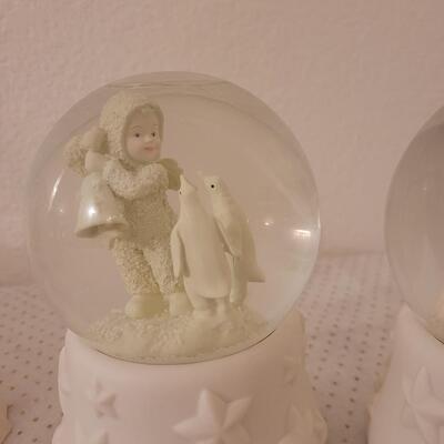 Lot 314: Snowbabies Water Globes (5)