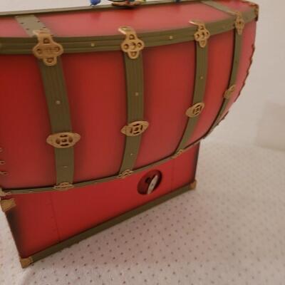 Lot 325: San Francisco Music Box Toy Chest