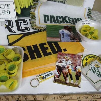 Lot of Misc GB Packers Collectibles And Pop Older Bottle Caps For Promotion