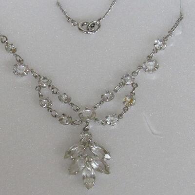 Pretty Vintage Sterling Rhinestone Necklace - Read description