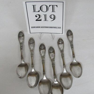 6 Vintage Tea Spoons La Vigne 1908 by 1881 Rogers A-1 