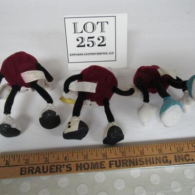 3 Bendee California Raisins Toys