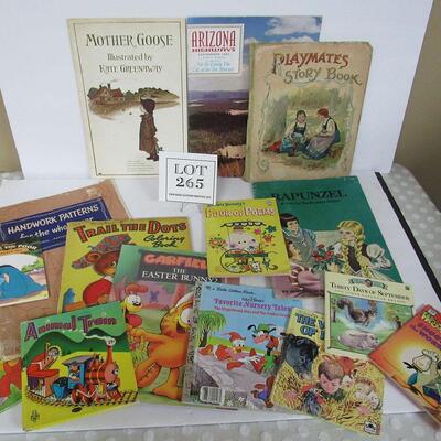 Lot of Vintage to Modern Child's Books
