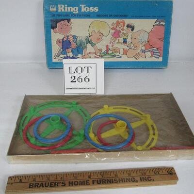 Vintage 1975 Ring Toss Game