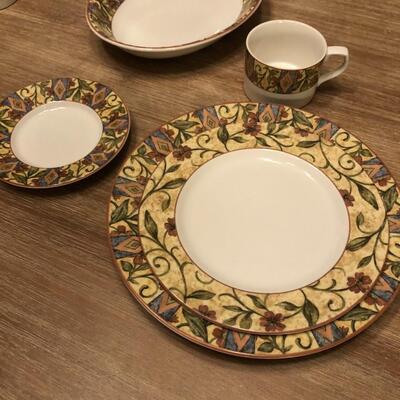 Vintage Royal Doulton Everyday Cinnabar dining set 1996