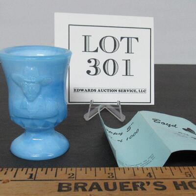 Retired Boyd Glass Limited Ed Hoppy Toothpick Holder #454/1000 Light Blue Slag