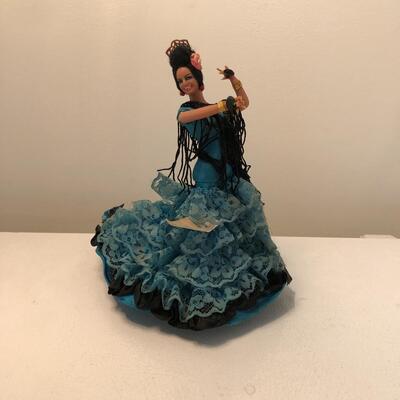 Lot 5 - Marin Flamenco Dancer Doll