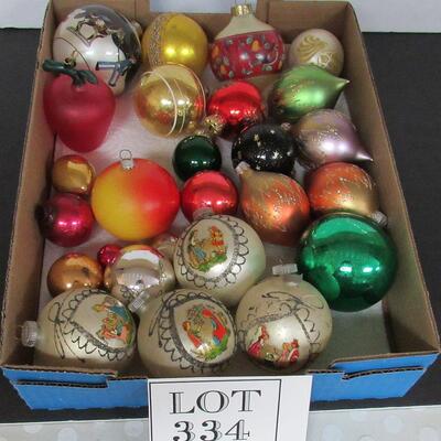 Lot of Old Christmas Ornaments