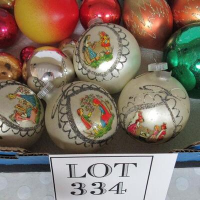 Lot of Old Christmas Ornaments