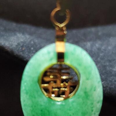 Beautiful Jade and Gold pendant