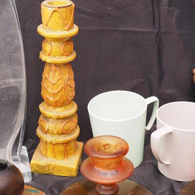 Lot 110 Hand made wooden dutch shoe wine holder, vintage grinder