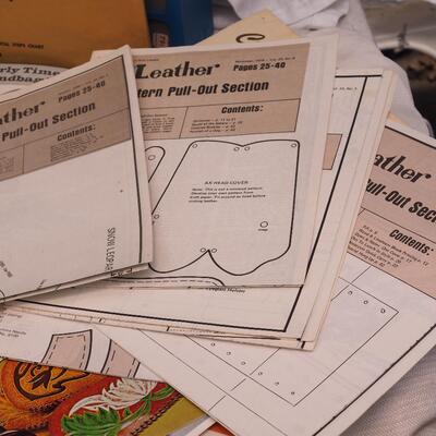 Lot 111 Leather lacing. Leather lacing post, patterns, lots of Leather craft things 