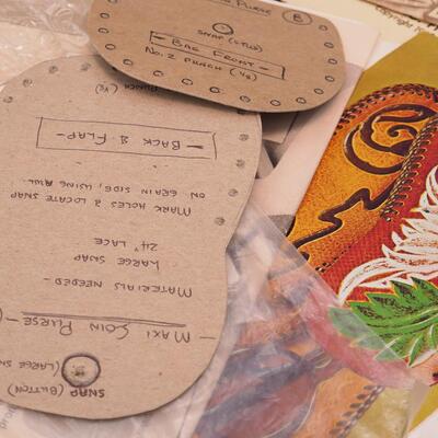 Lot 111 Leather lacing. Leather lacing post, patterns, lots of Leather craft things 