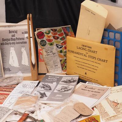 Lot 111 Leather lacing. Leather lacing post, patterns, lots of Leather craft things 
