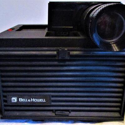 #11 Bell and Howell AF70 slide projector, Like new condition.