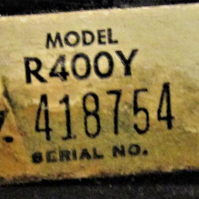 #13 Vintage Zenith Royal 400 transistor radio with case