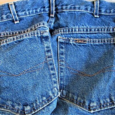 #28 Two Pair of Ladies blue jeans, size 18