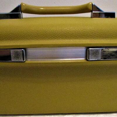 #62 Vintage Samsonite Train Case, Mustard Yellow 