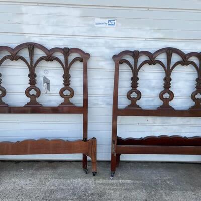2212 Pair of Antique Mahogany Twin Beds 
