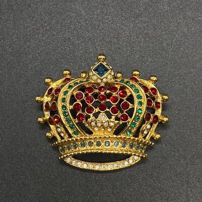 Vintage Goldtone KJL Kenneth Jay Lane Rhinestone Crown Pin Brooch