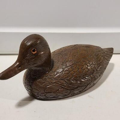 Resin Duck  10"L - Item #218