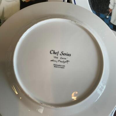 Vintage Guy Buffet Chef Series "Chef Lucien" signed 10 Dinner plates 1999 MINT