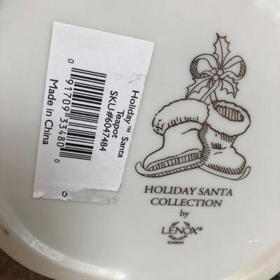 Vintage Lenox Santa Holiday Collection teapot with gold accents MINT