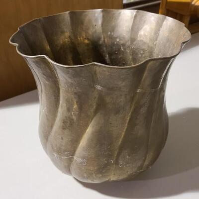 Brass Planter 10Â½T x 11"W -Item #228