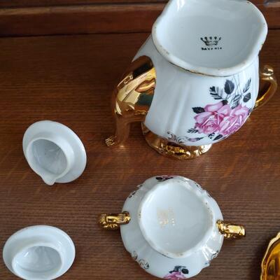 Gloria  Fine Porcelain Tea Set  Bavaria   24 K Gold 