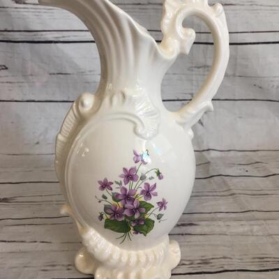 9 inches vase /pitcher