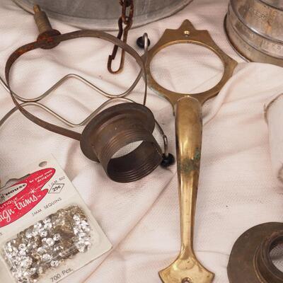 Lot 104 Hinges metal vintage bowls pail
