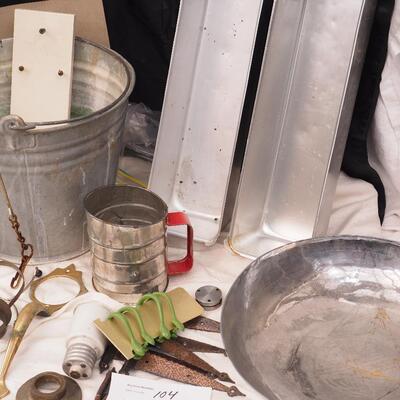 Lot 104 Hinges metal vintage bowls pail