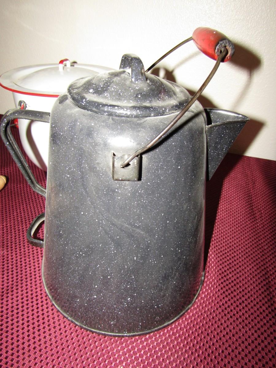 Large Enamel Coffee Pot - McLaughlin Auctioneers, LLC