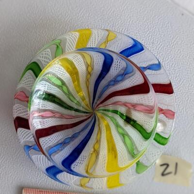 Latticino Ribbon Glass