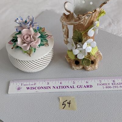 Impeccable condition ceramic