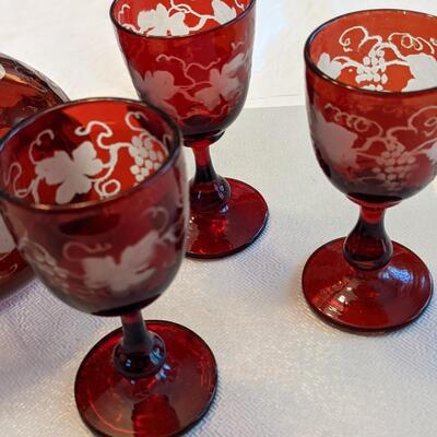 Impeccable condition glassware