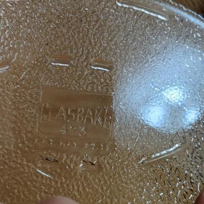 Pyrex dish/ Glassbake kitchen ware