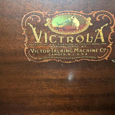 Incredible Shape Victor Talking Machine Co Victrola