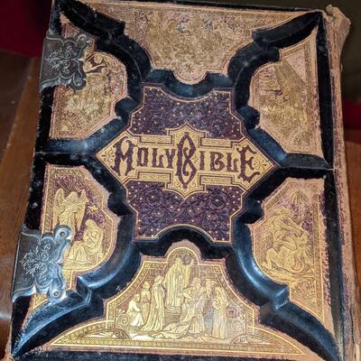 1892! Holy Bible The Old and New Versions Parallel Columns