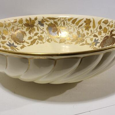 Large Bowl 16"W Creme, Gold, Silver tone -Item #290
