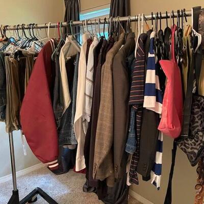 Lot 6: Rack of clothing
