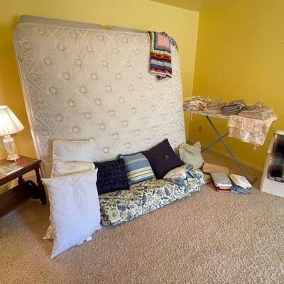 Lot 17: King size mattress, lamp & more